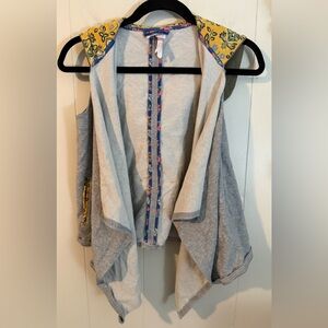 Matilda Jane 435 Girls Gray Sleeveless Jacket Sz 12